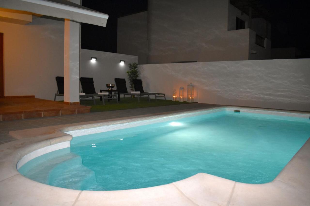Lighthouse Villa - Private Pool - Costa Teguise Eksteriør bilde